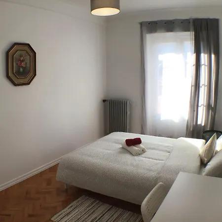 City Center Homestay Cozy And Sunny Accommodatie bij particulieren